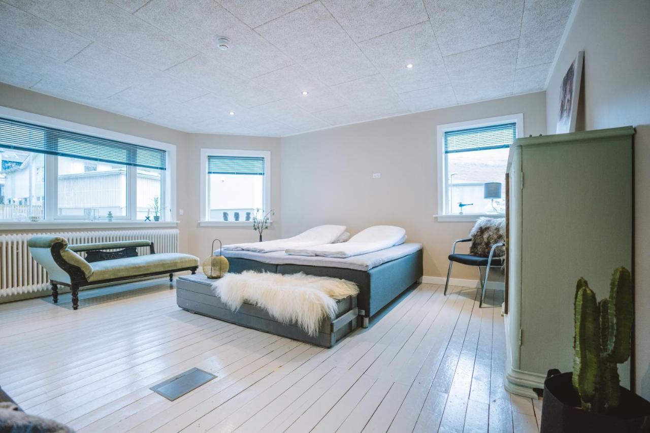 Brekkustova - Modern, Cosy And Spacious Apartment Klaksvík Dış mekan fotoğraf
